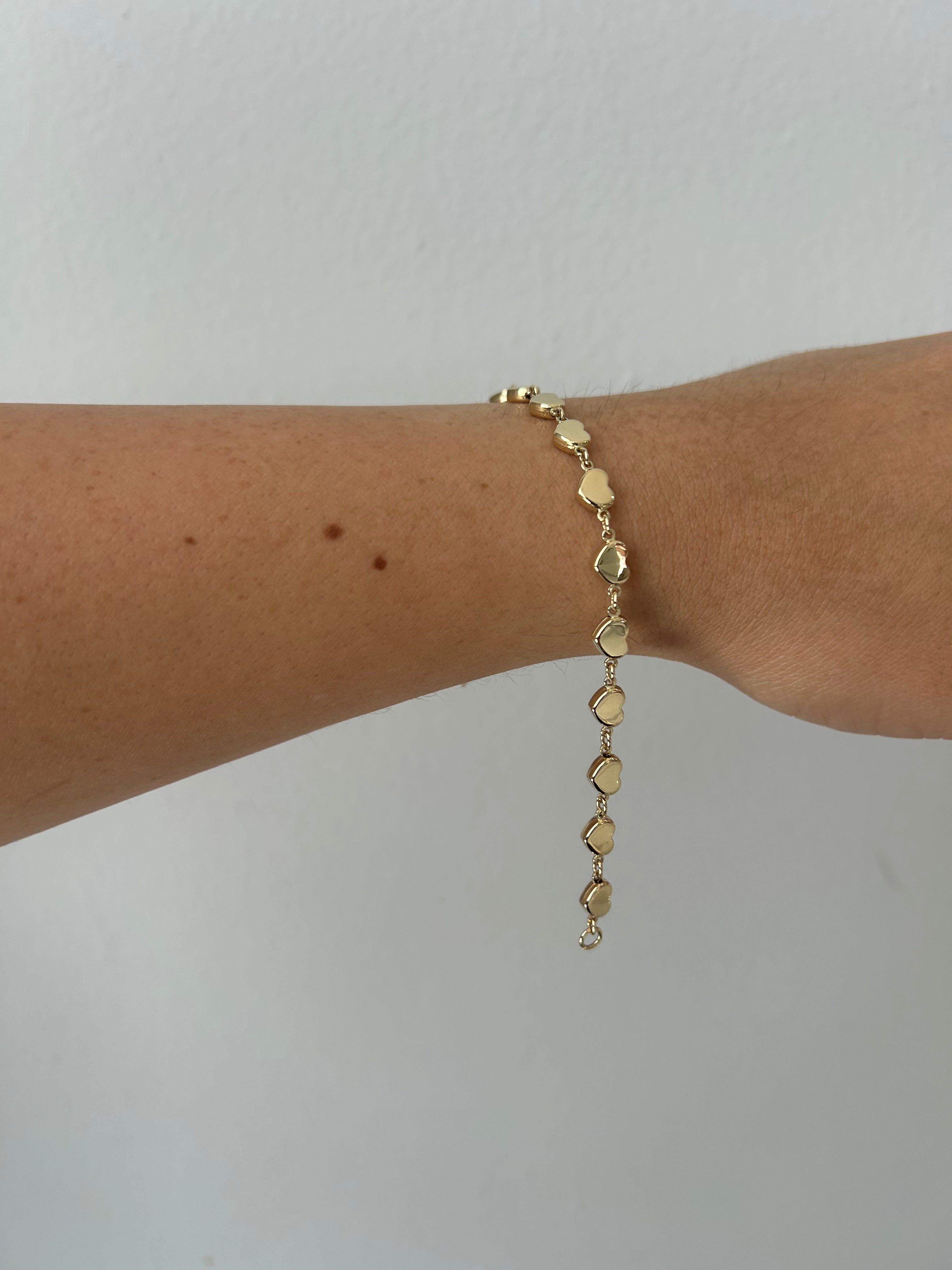 14K Hearth Bracelet