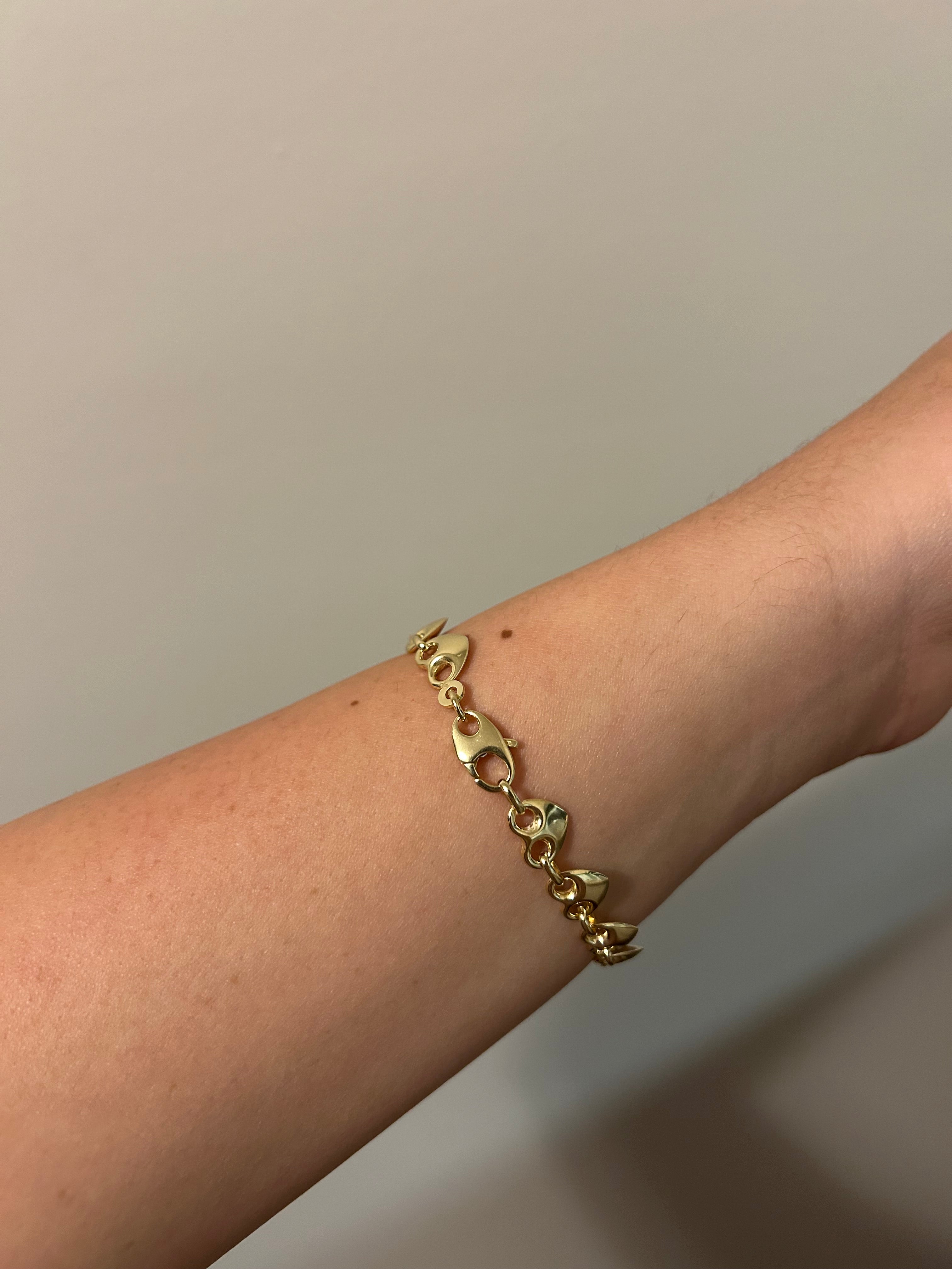 14K Hearth Bracelet
