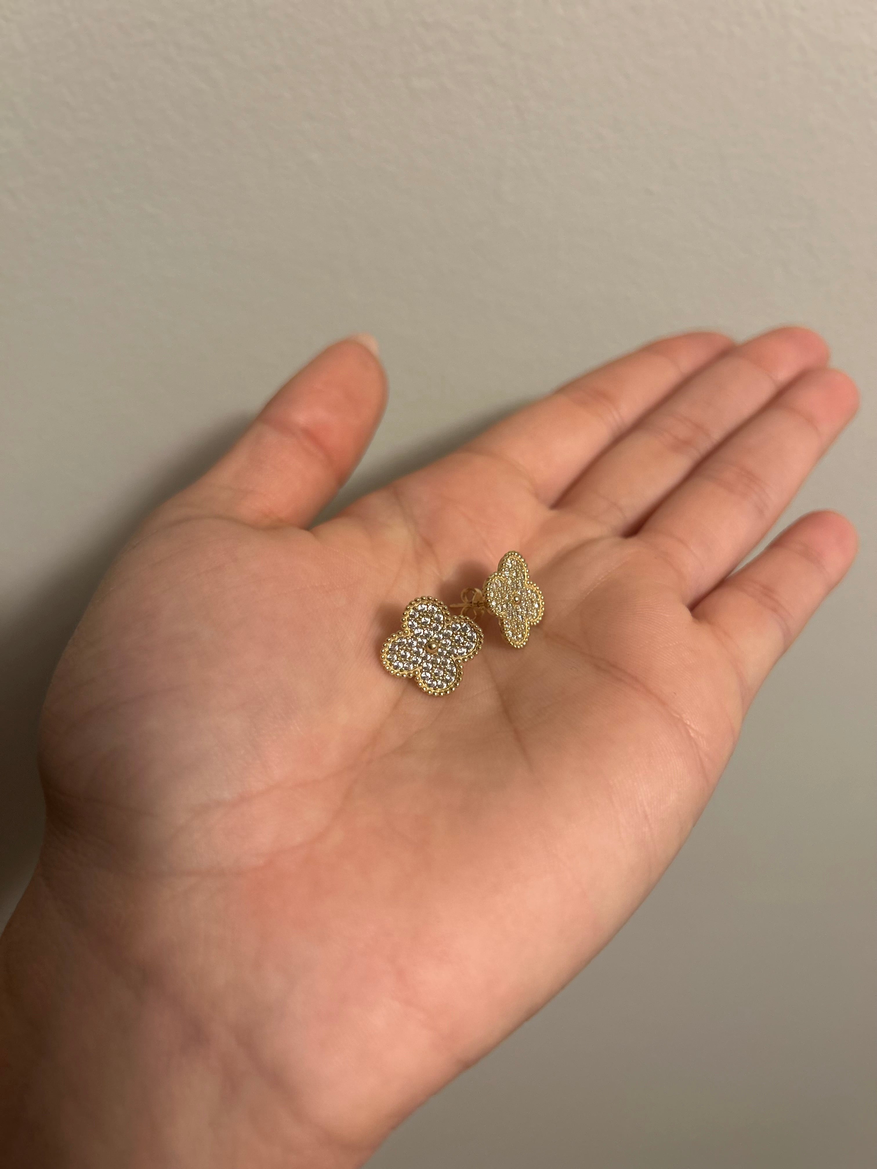 14K Clover earrings